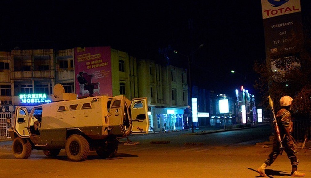 Τουλάχιστον 20 νεκροί σε επίθεση τζιχαντιστών σε ξενοδοχείο της Μπουρκίνα Φάσο