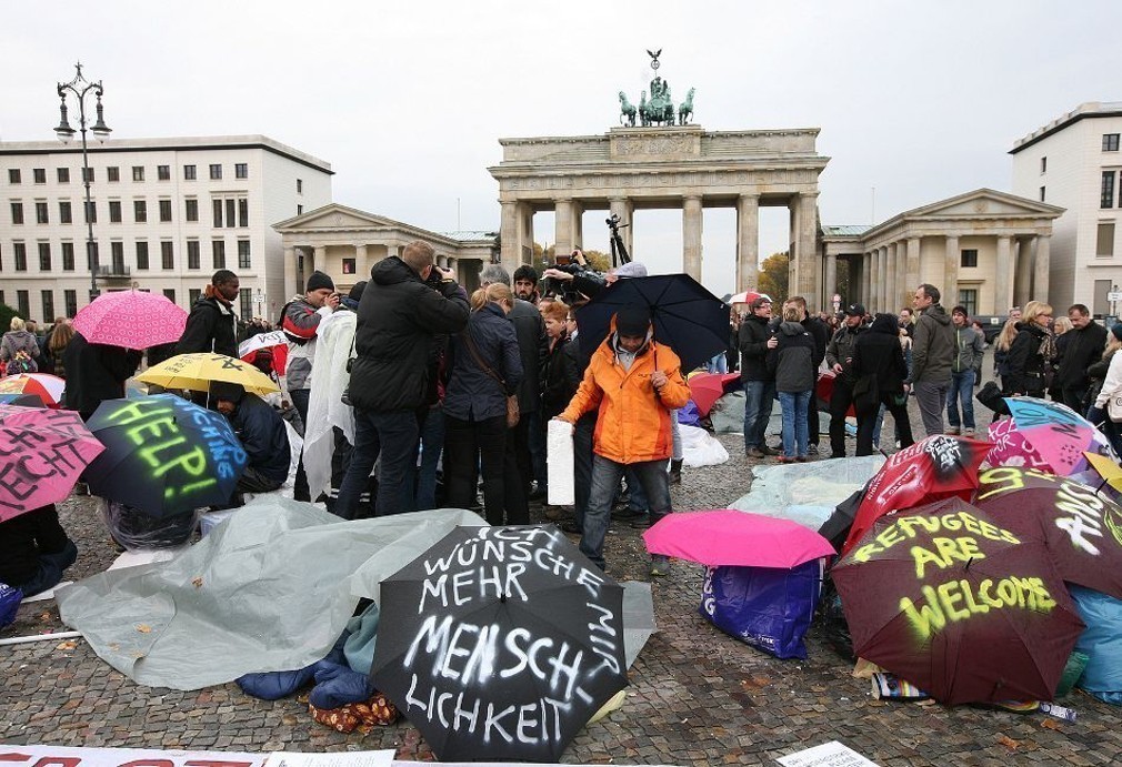 Πάνω από 3,5 εκατομμύρια πρόσφυγες θα υποδεχθεί η Γερμανία μέχρι το 2020