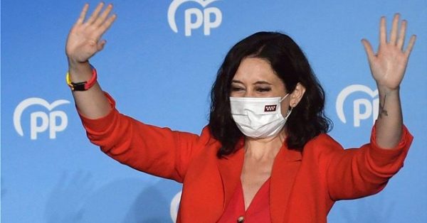 Η ισπανική δεξιά και η συντηρητική Ισαμπέλ Ντίας Αγιούσο θριάμβευσαν στις  περιφερειακές εκλογές της Μαδρίτης - TheCaller