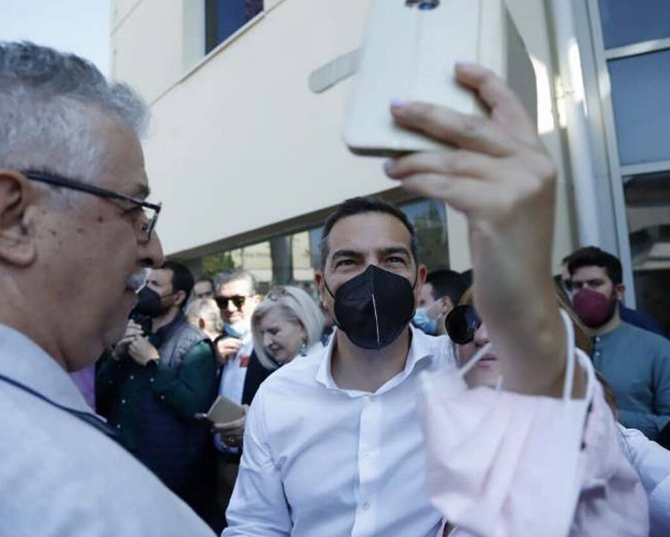 Εκλογές ΣΥΡΙΖΑ- Τσίπρας: "Καλούμε στις κάλπες μας, κάθε δημοκρατικό πολίτη.Να έχει μια ευκαιρία να στείλει ένα δυνατό μήνυμα"